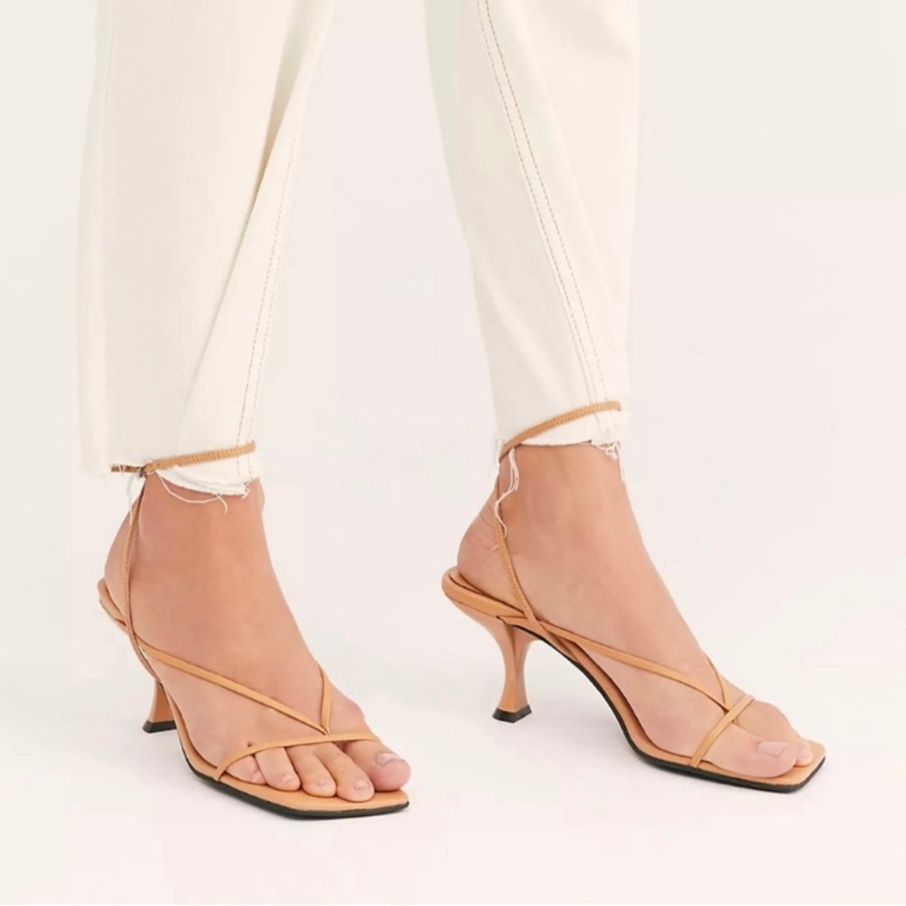 Jeffrey Campbell Fluxx Ankle Strap Sandal Nude